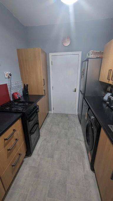 Lovely 2 Bedroom Apartment In Heart Of Dundee Ngoại thất bức ảnh